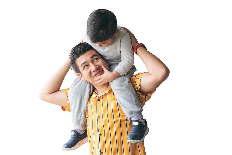 cara mendidik anak laki-laki, pria sejati, parenting anak laki-laki, nilai empati anak laki-laki, anak mandiri, peran ayah dalam mendidik anak, pendidikan karakter anak laki-laki